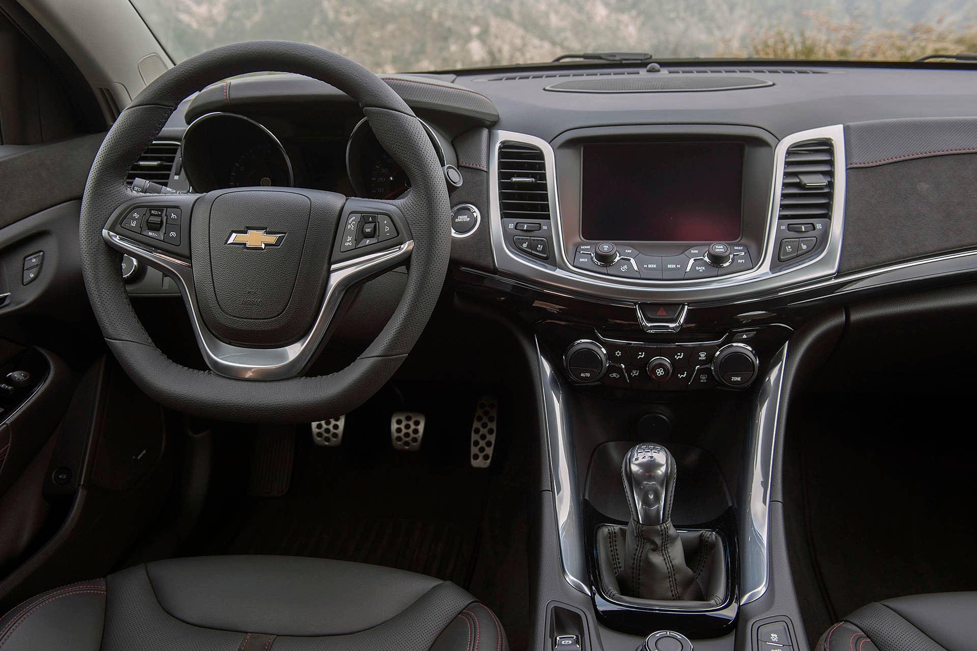 2015 Chevrolet SS interior