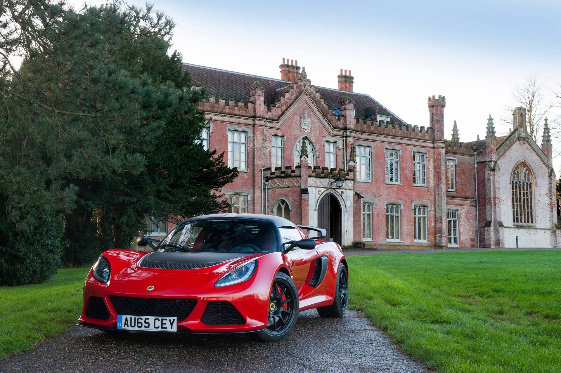 Lotus Exige Sport 350 red front 3/4