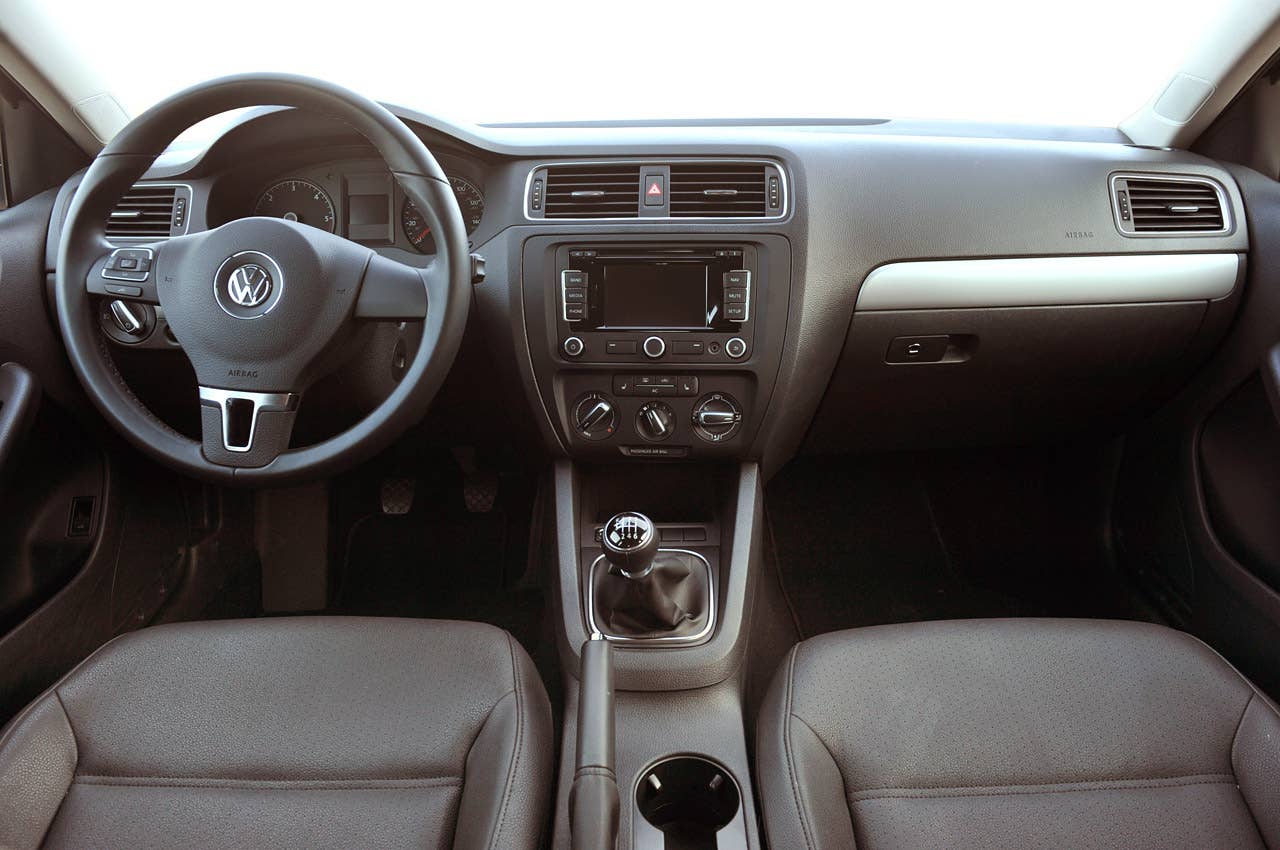 2011 Volkswagen Jetta TDI interior