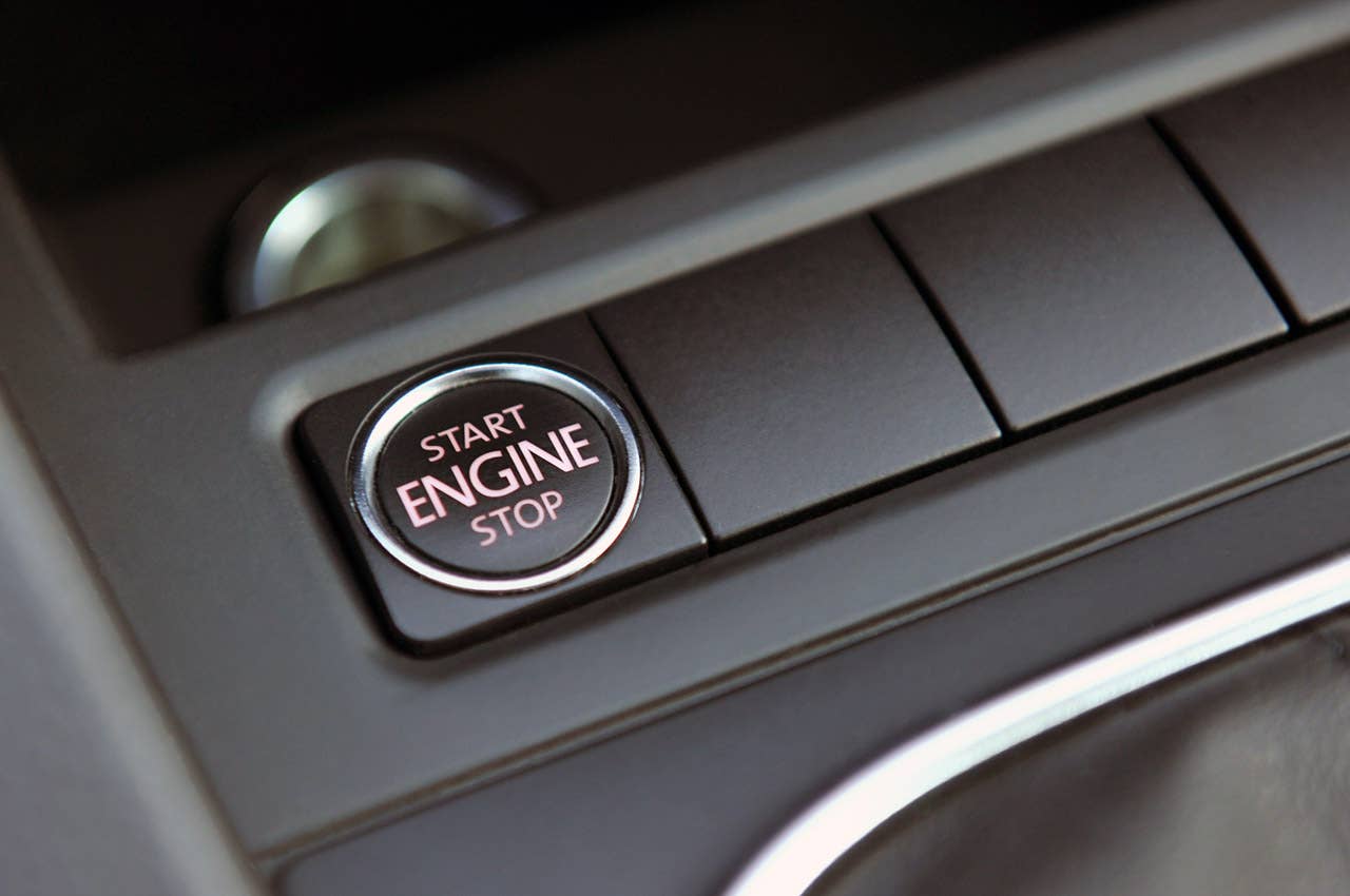 2011 Volkswagen Jetta TDI engine start button