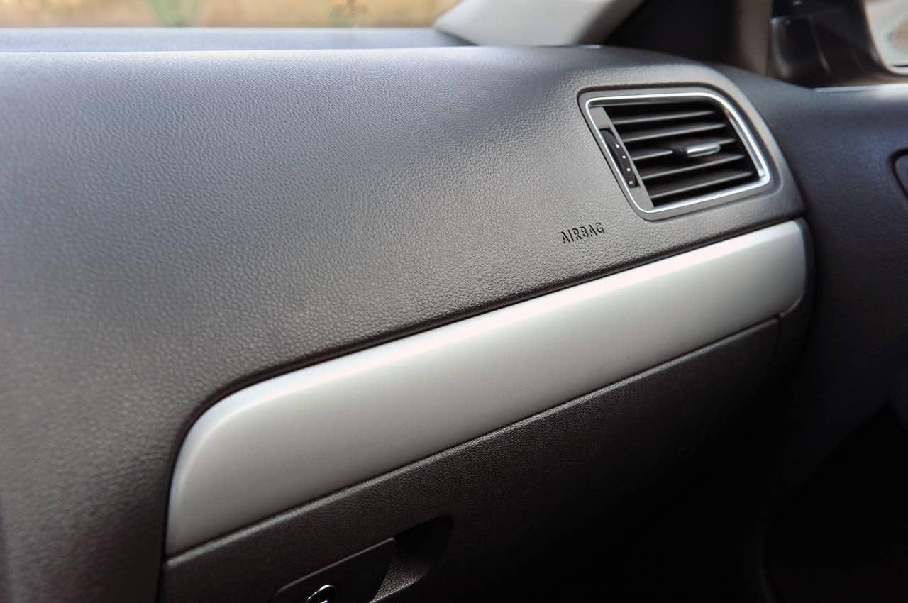 2011 Volkswagen Jetta TDI dash