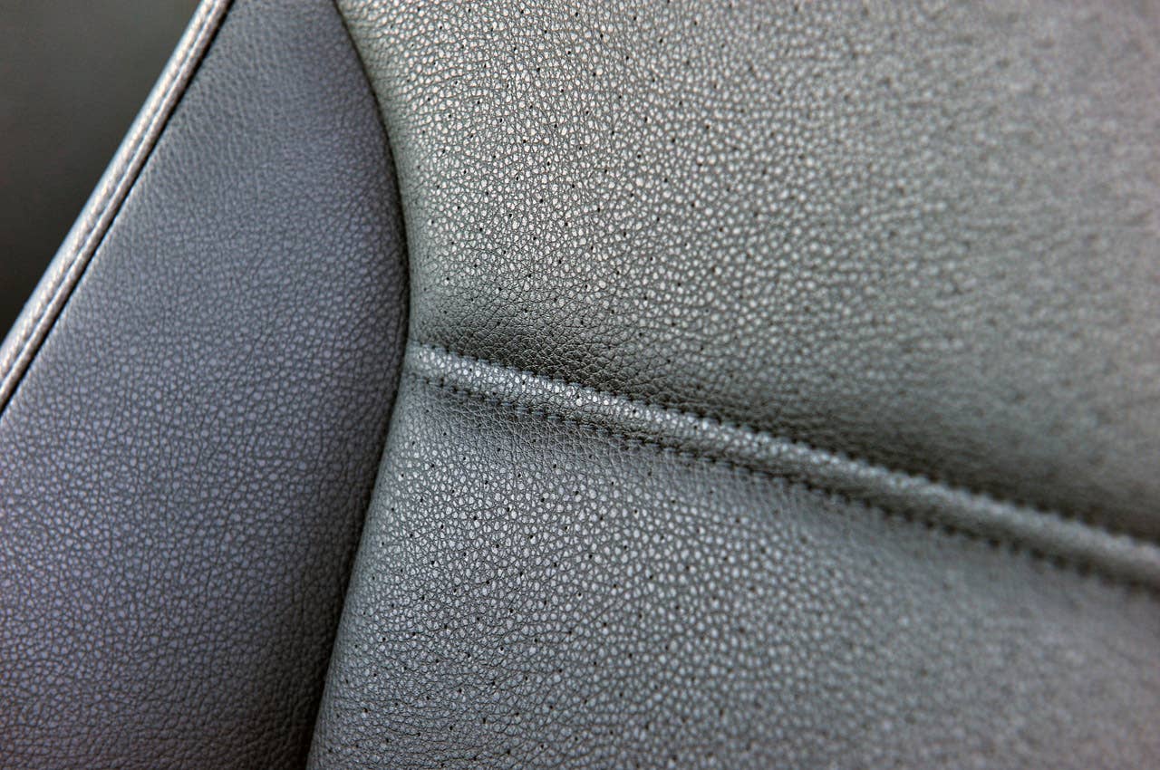 2011 Volkswagen Jetta TDI seat detail