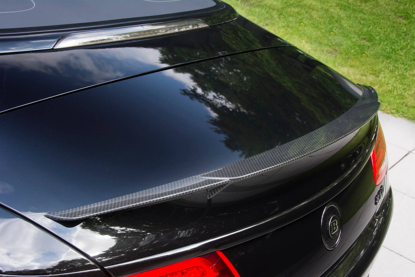Brabus 850 6.0 Biturbo Cabrio detail tail spoiler