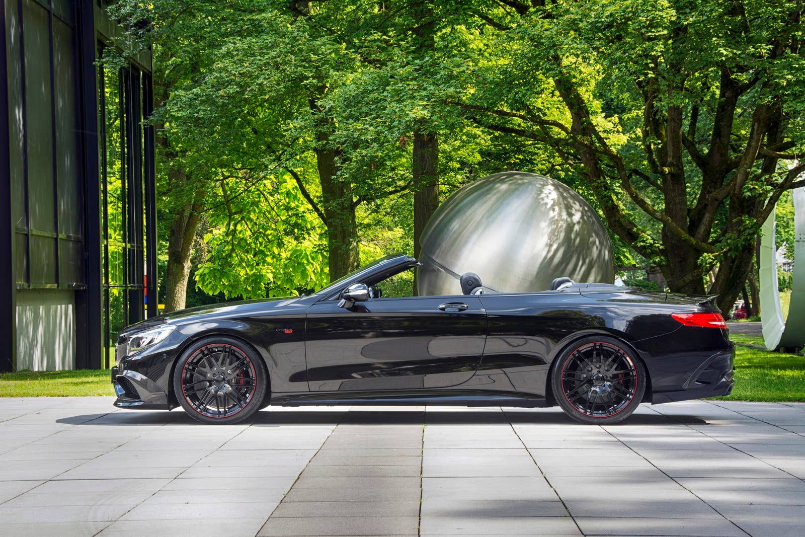 Brabus 850 6.0 Biturbo Mercedes-AMG S63 Cabriolet profile