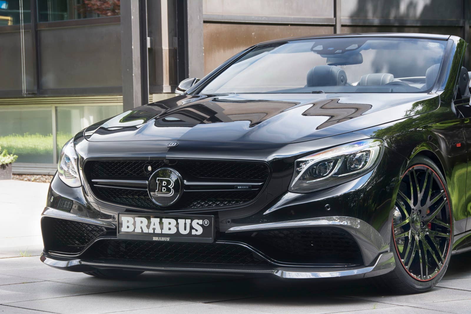 Brabus 850 6.0 Biturbo Cabrio detail nose