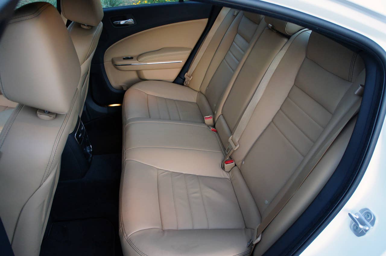 2011 Dodge Charger Rallye V6 rear seats