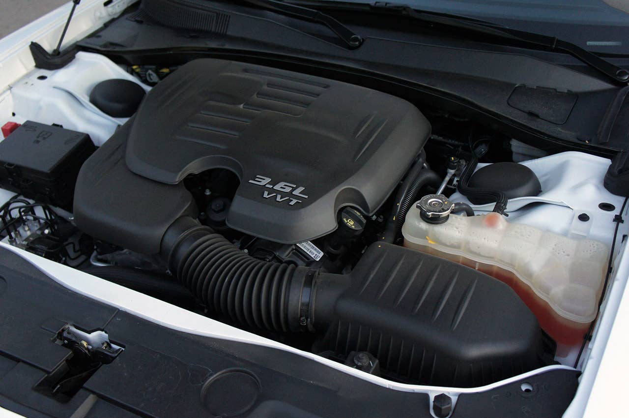 2011 Dodge Charger Rallye V6 engine