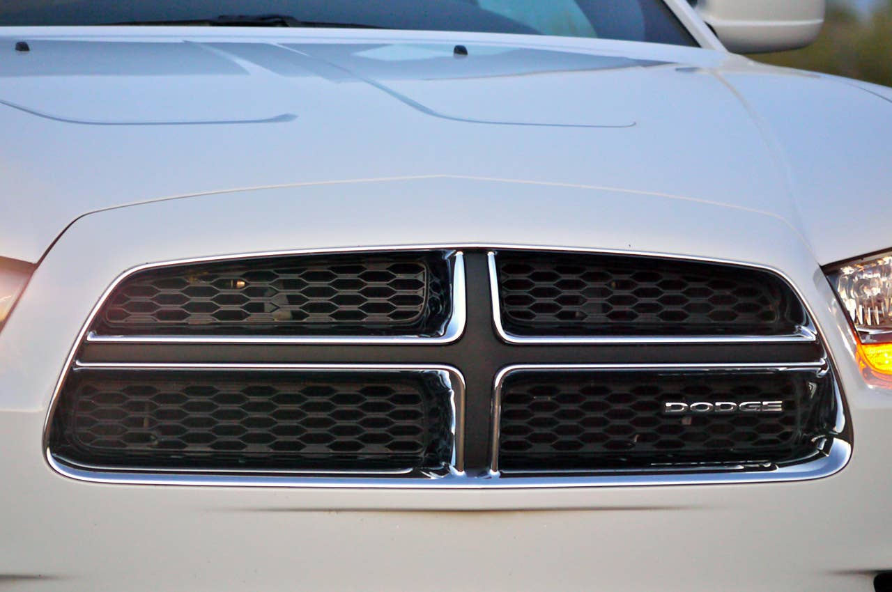 2011 Dodge Charger Rallye V6 grille