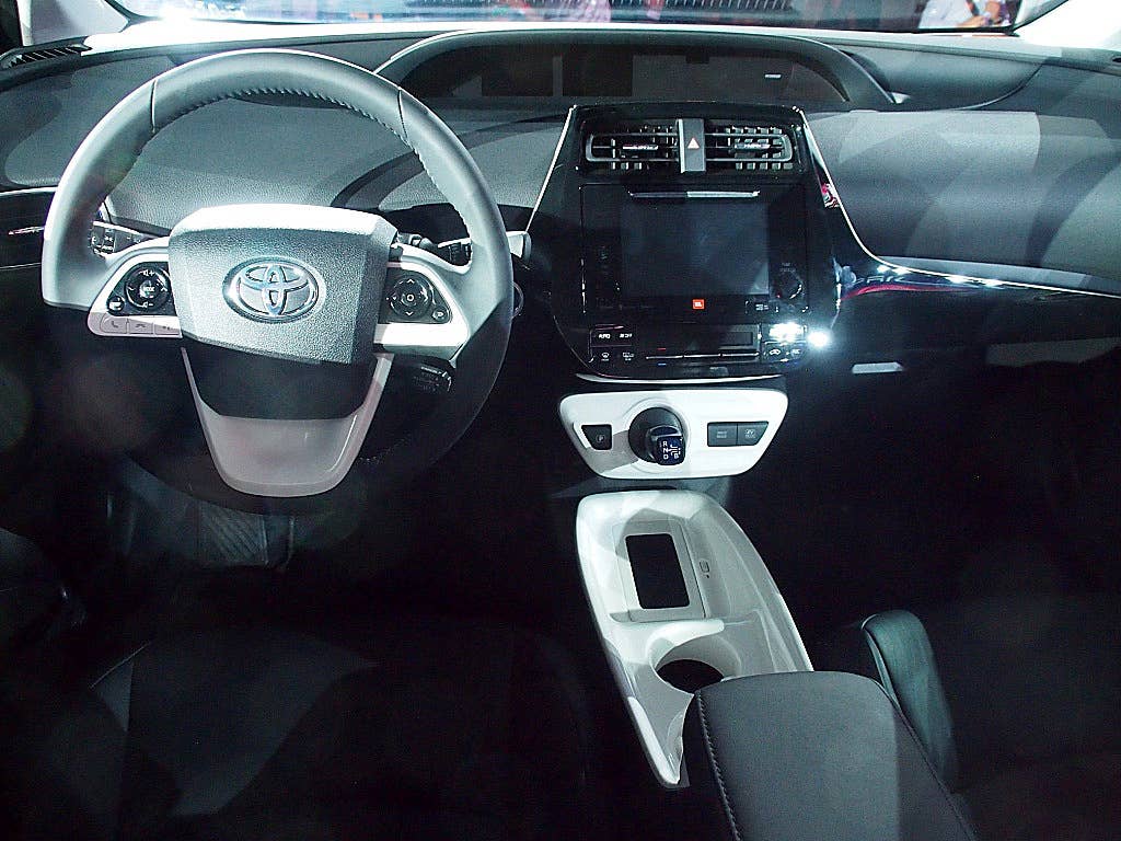 2016 Toyota Prius interior