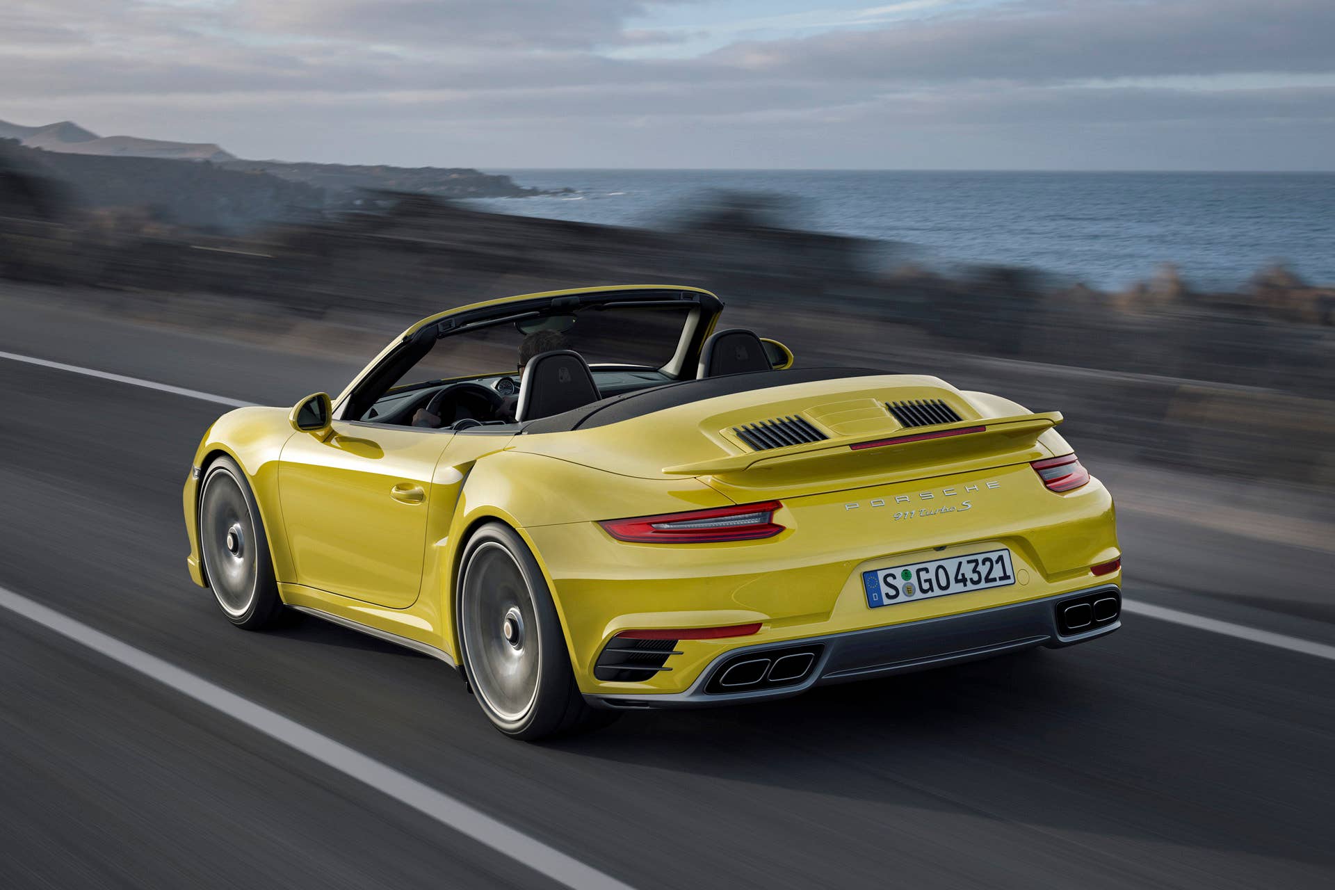 rear action speed porsche 911 turbo s cabriolet