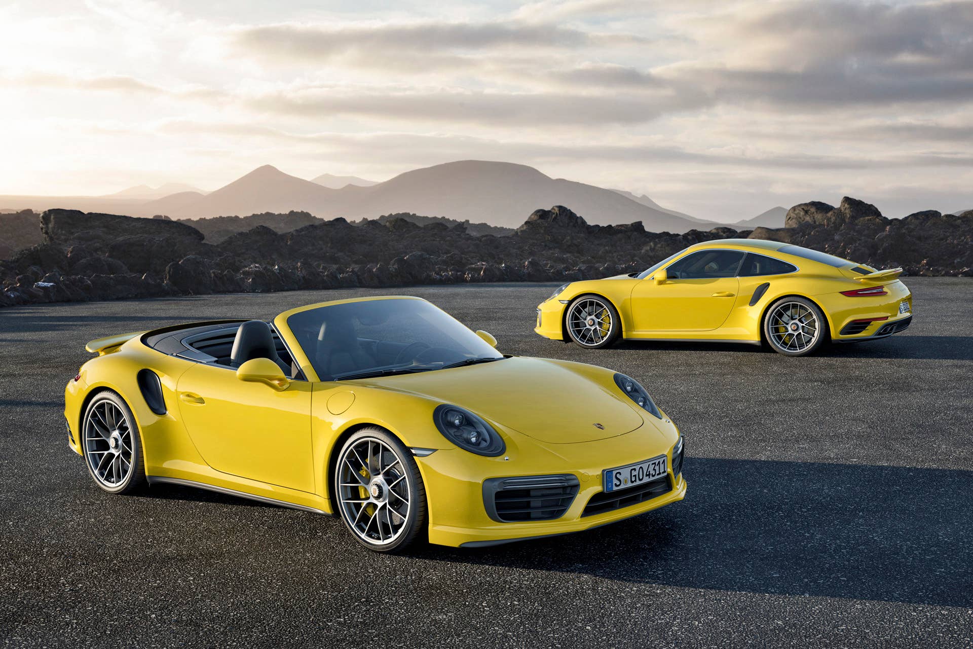 porsche 911 turbo s cabriolet coupe