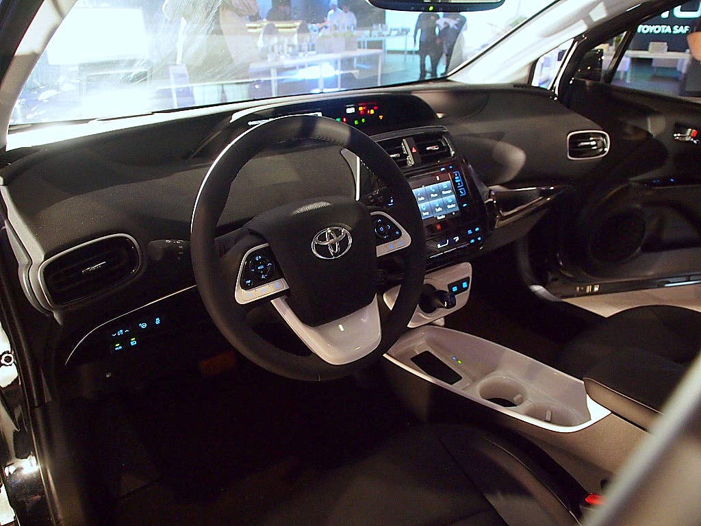 2016 Toyota Prius interior
