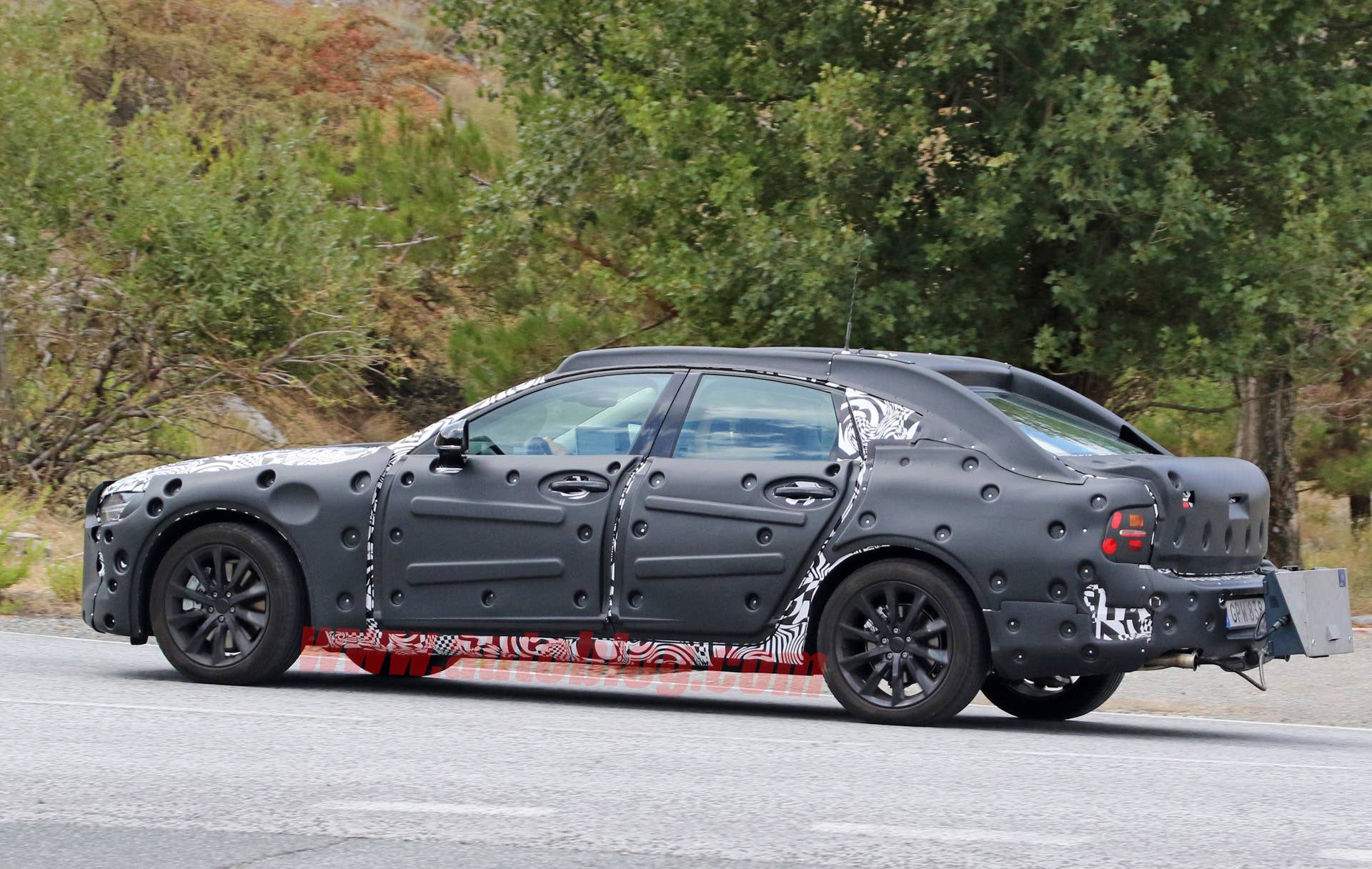 s90 diesel prototype cladding disguised volvo