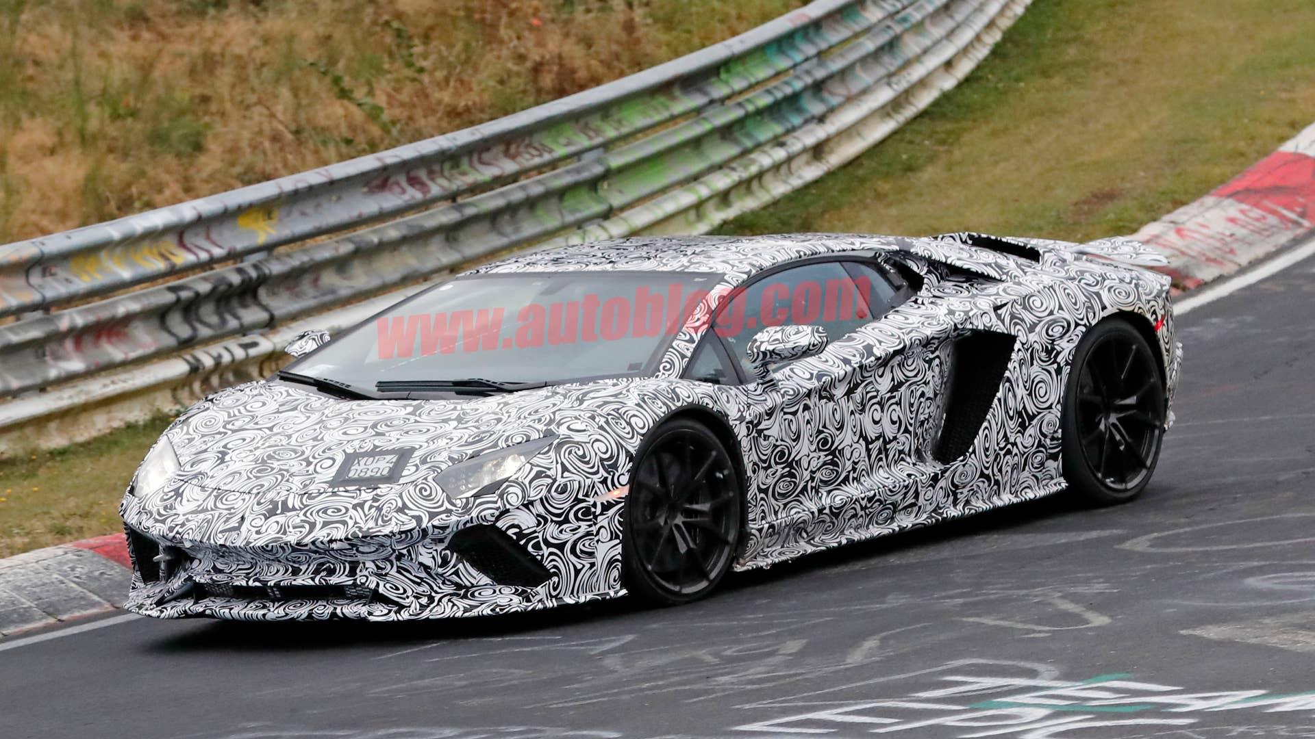 Lamborghini Aventador Spy Shots Front Three Quarter Exterior