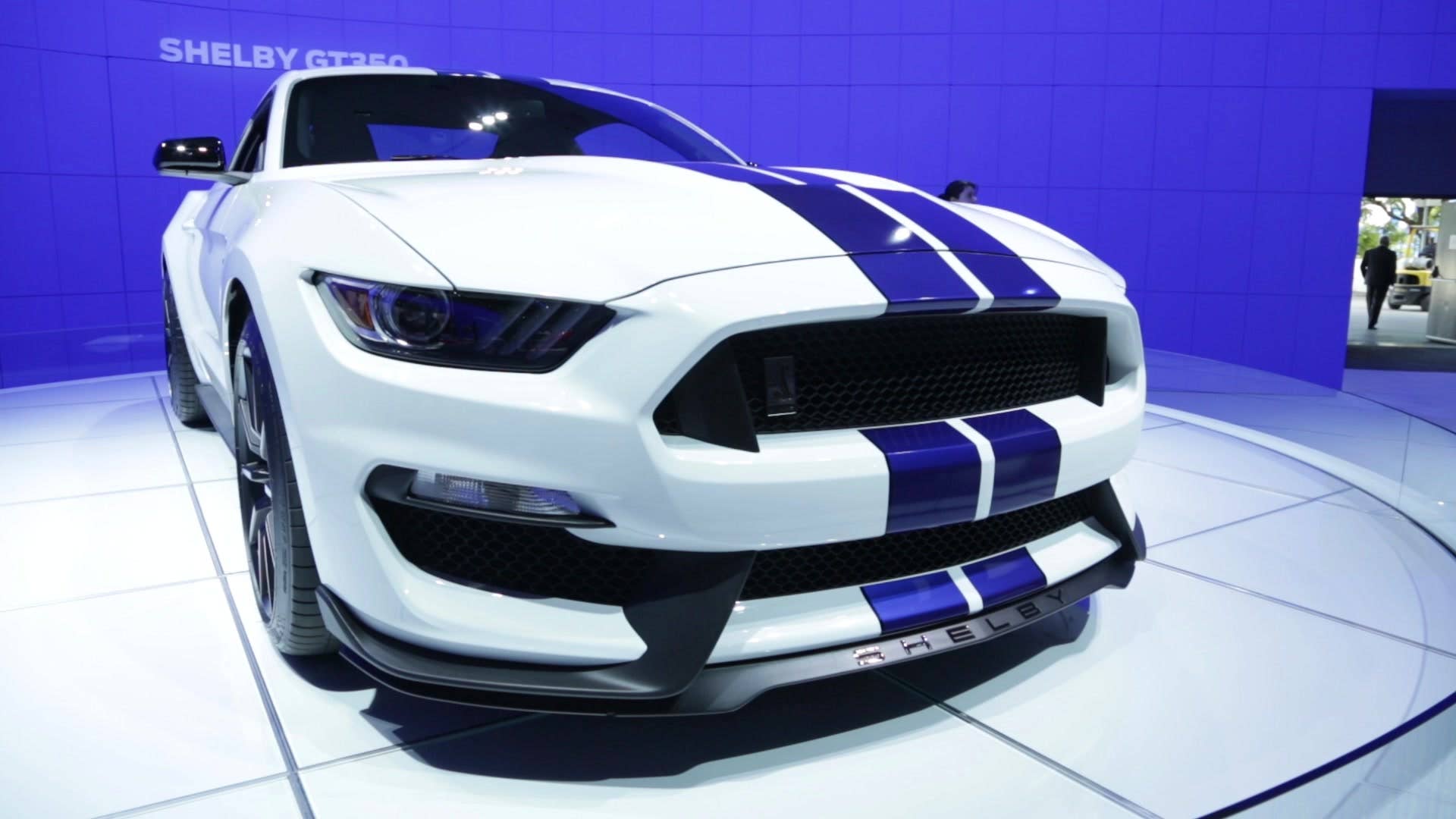 2016 Ford Shelby GT350 Mustang | 2014 LA Auto Show