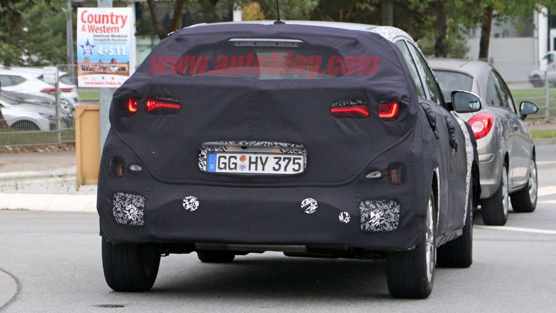 Hyundai SUV Spy Shots Rear Exterior