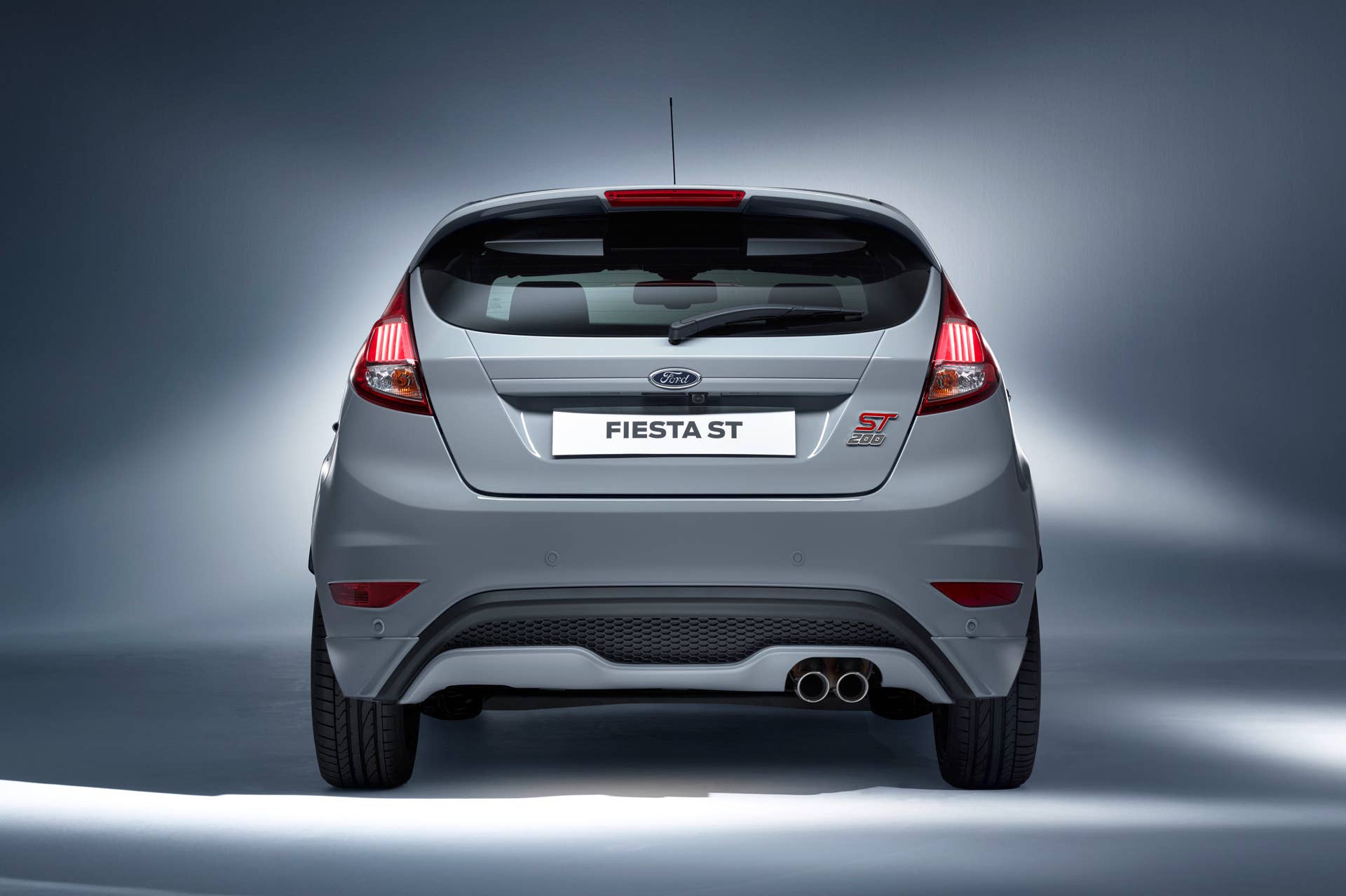 ford fiesta st200 rear