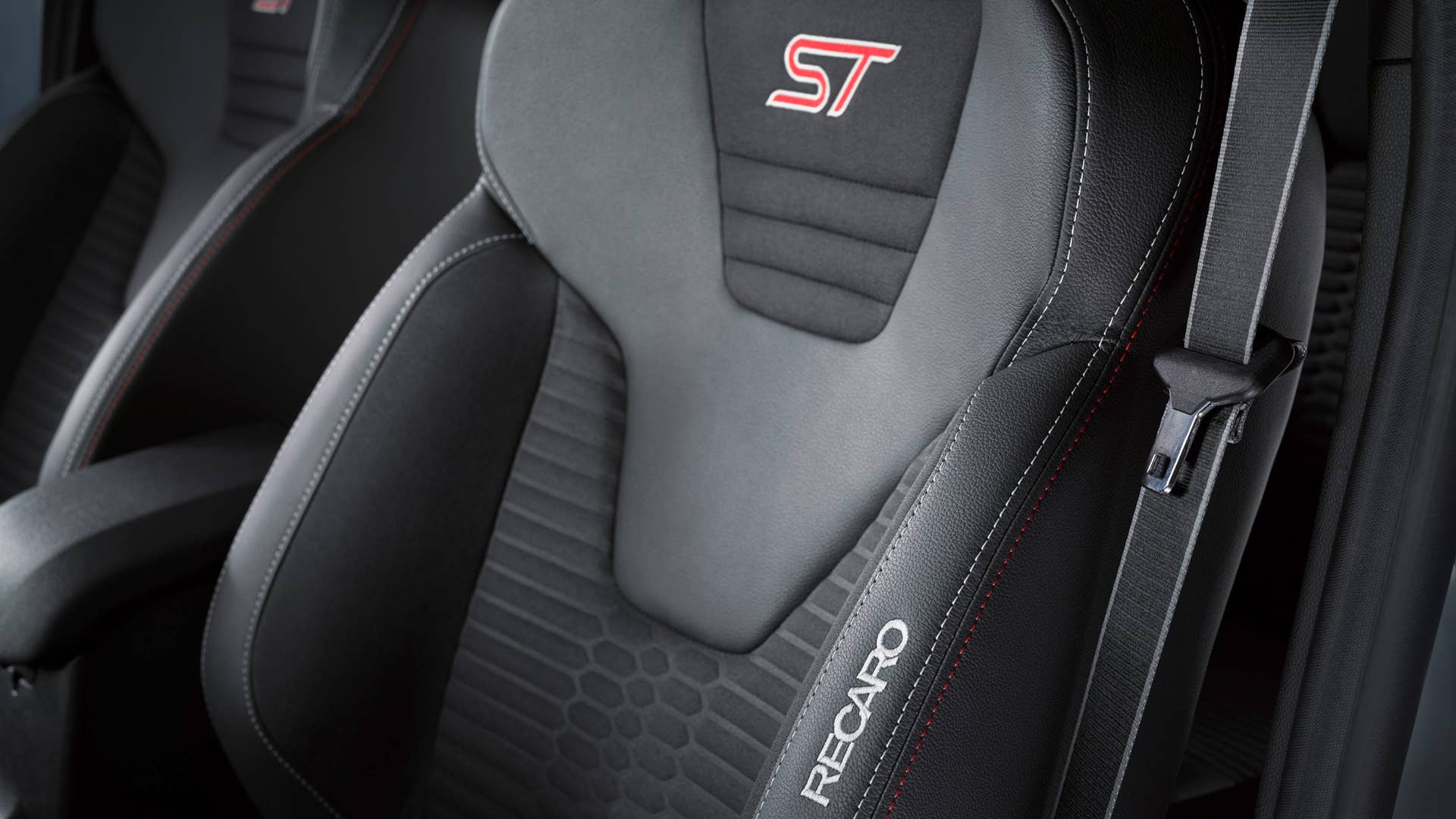 ford fiesta st200 recaro seats