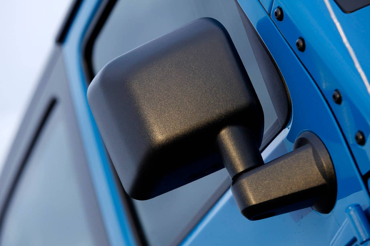 2012 Jeep Wrangler Sport side mirror
