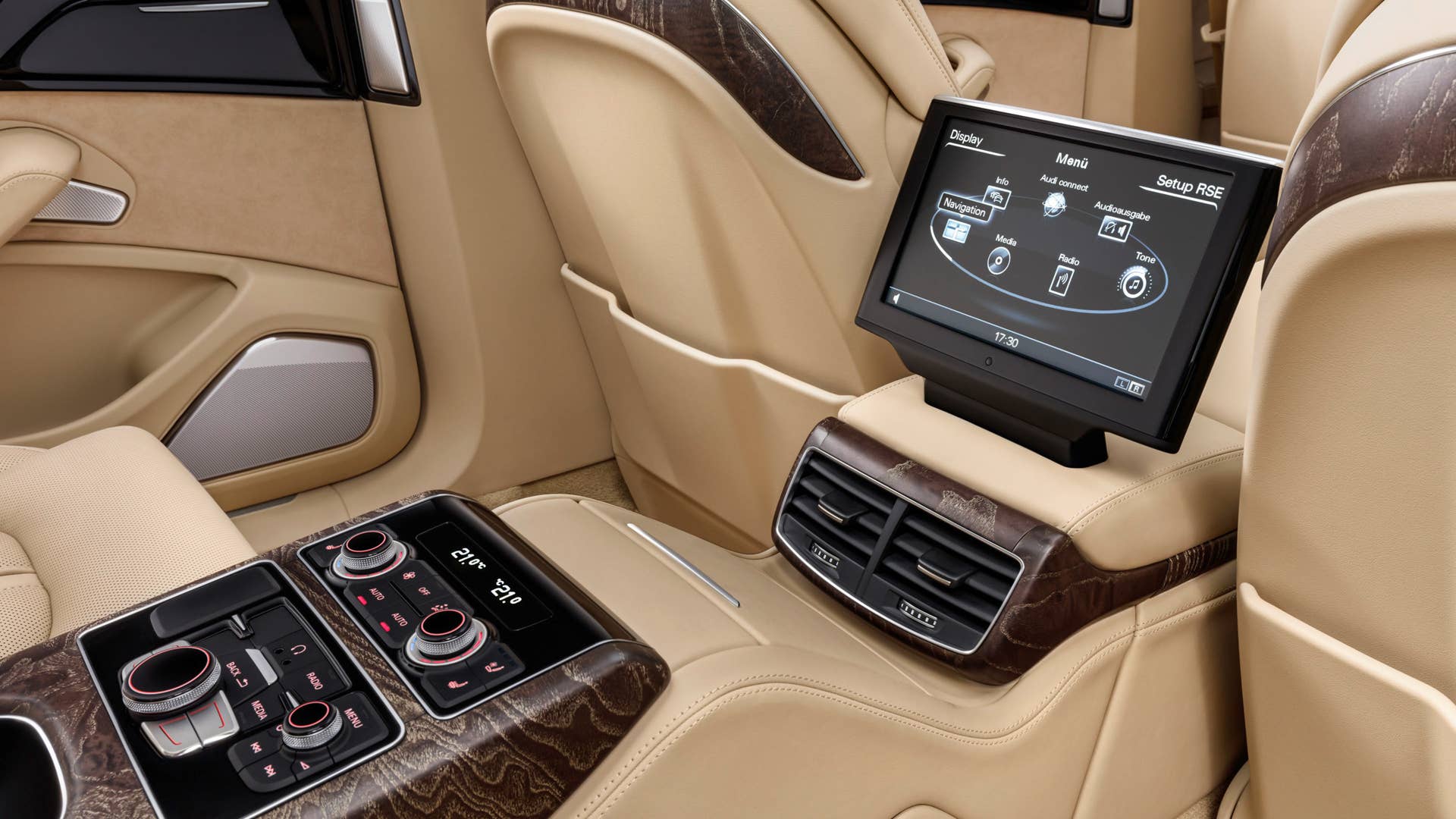 audi a8l extended infotainment