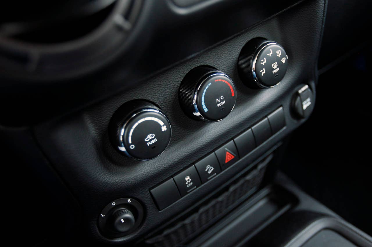 2012 Jeep Wrangler Sport climate controls