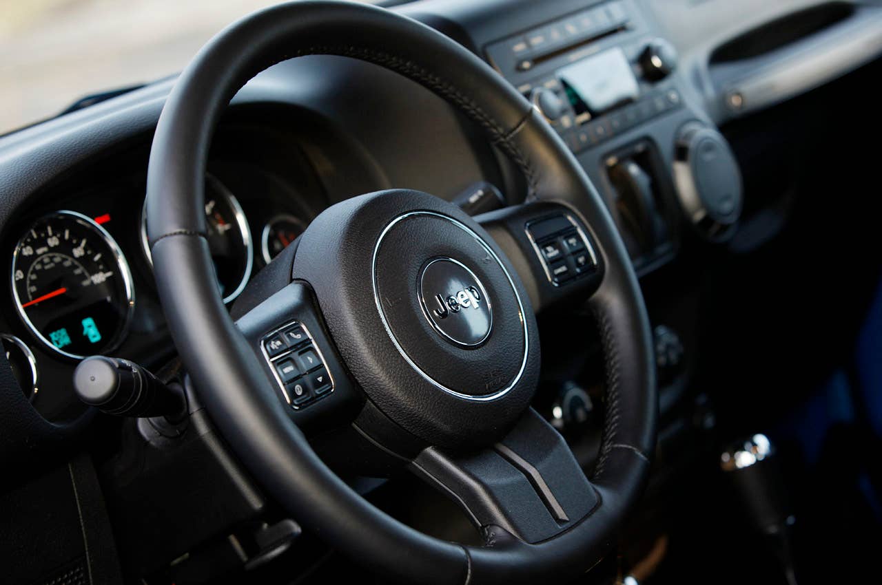 2012 Jeep Wrangler Sport steering wheel