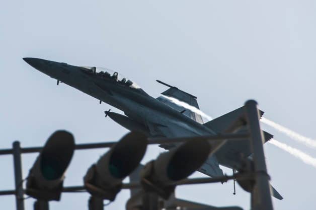USS George H.W. Bush U.S. Navy Aviation News Flight operations Aircraft carrier