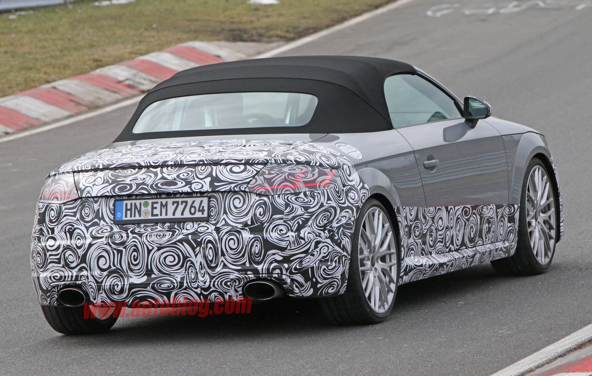2017 Audi TT RS Roadster spied rear 3/4