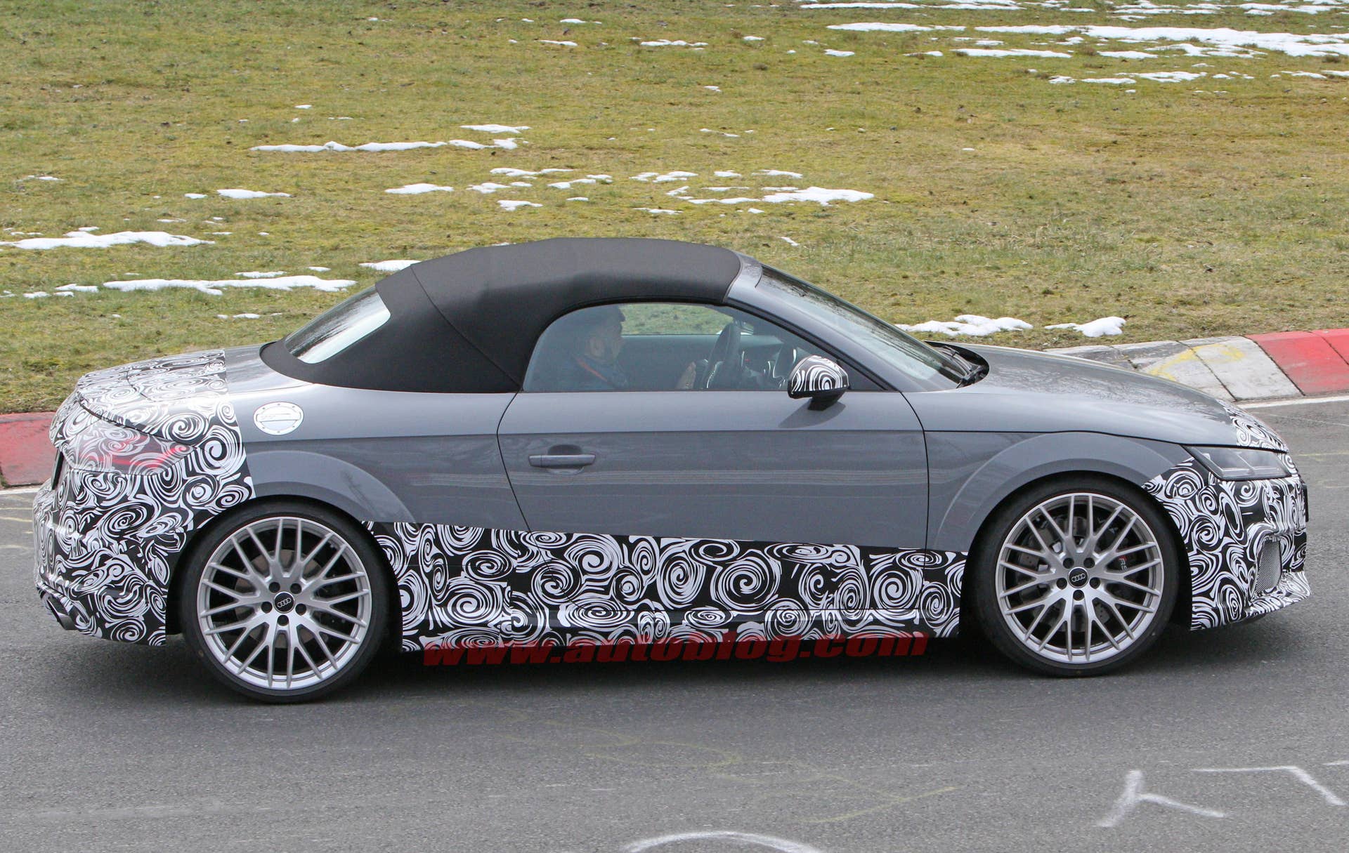 2017 Audi TT RS Roadster spied profile