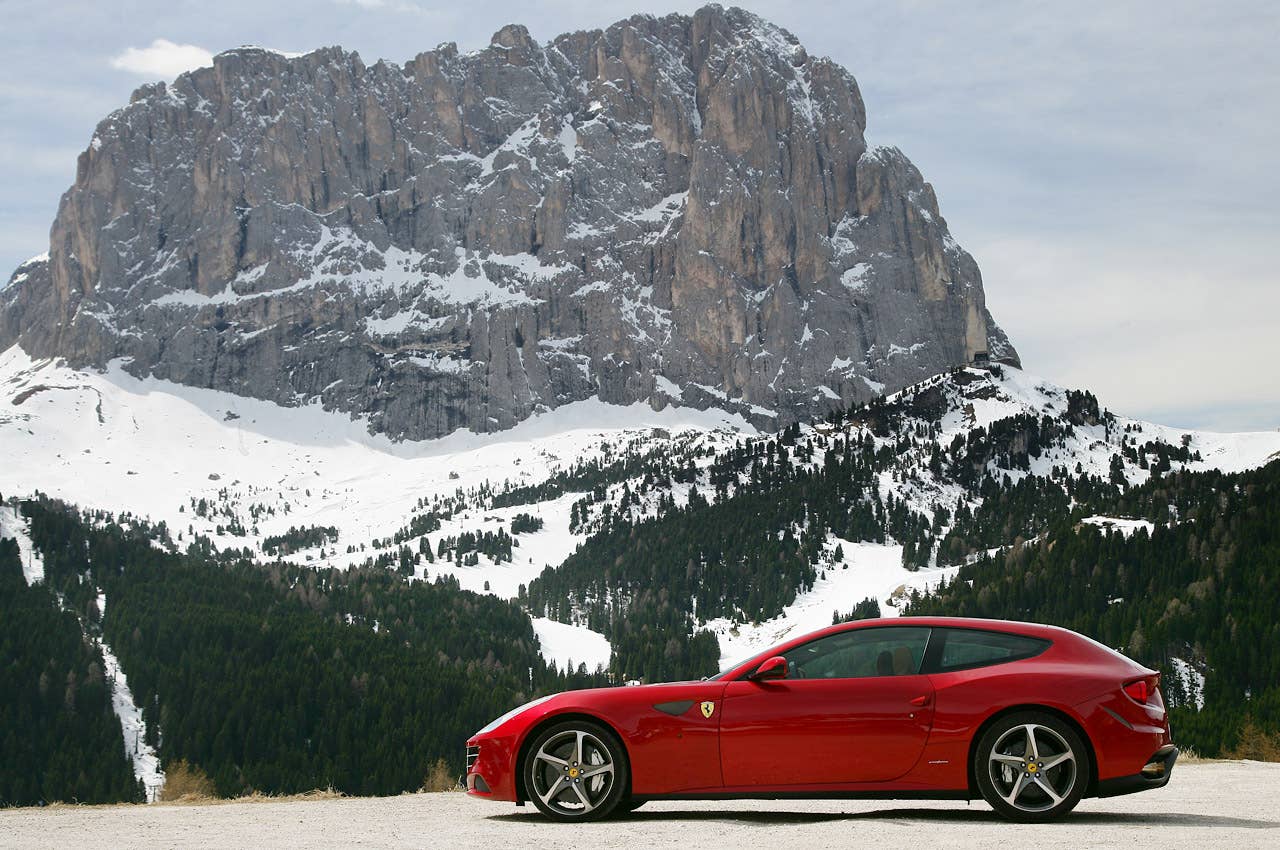 2012 Ferrari FF side view
