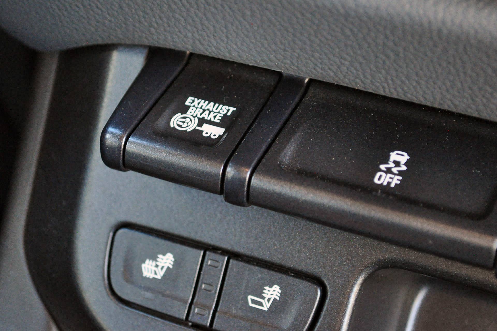 2016 Chevrolet Colorado Diesel exhaust brake controls