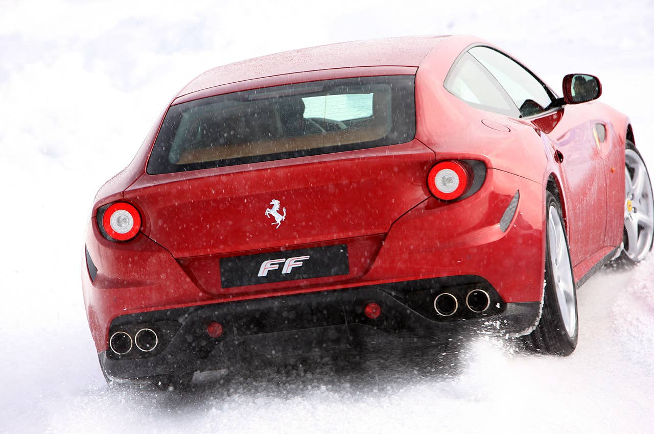 2012 Ferrari FF driving in snow