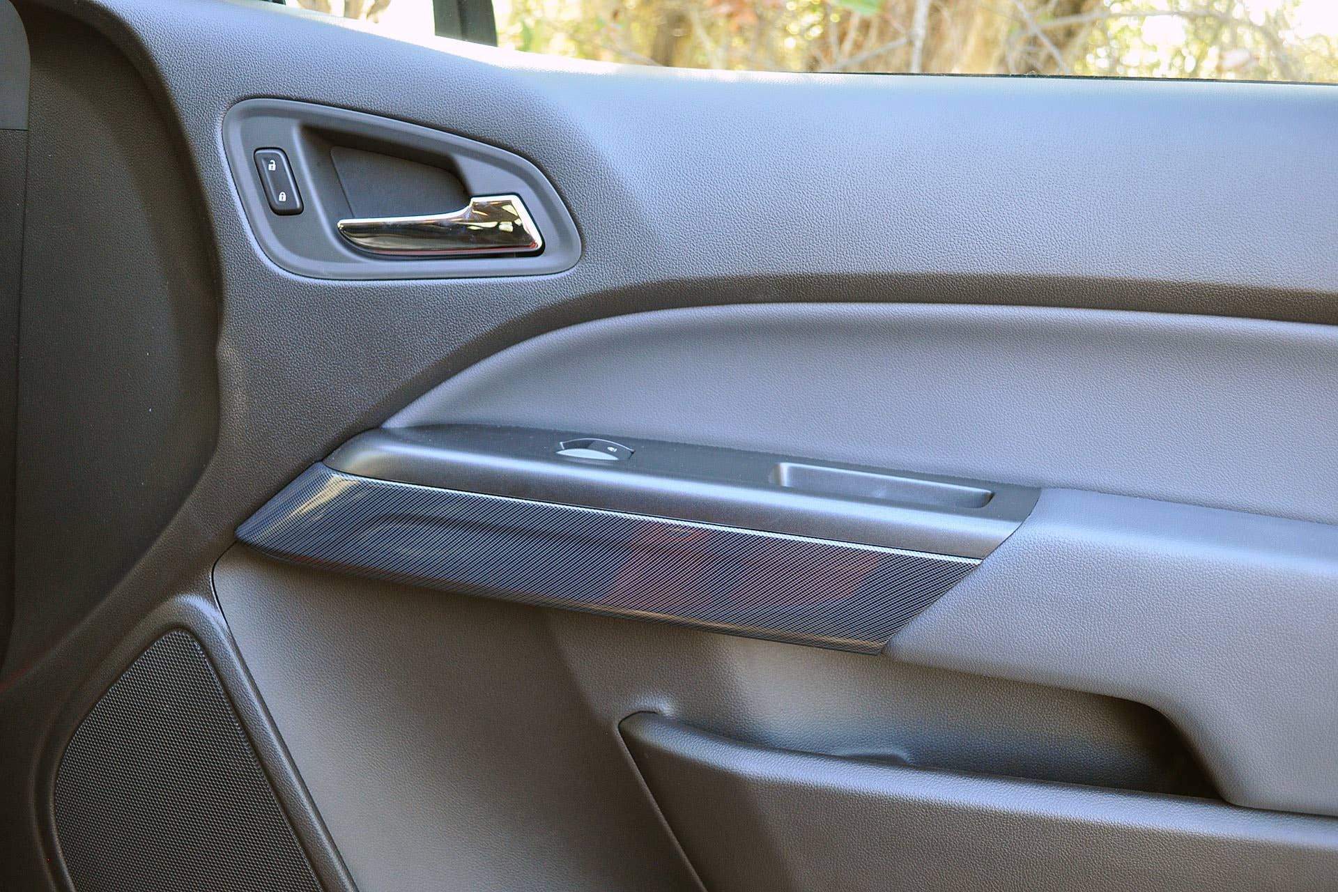 2016 Chevrolet Colorado Diesel door