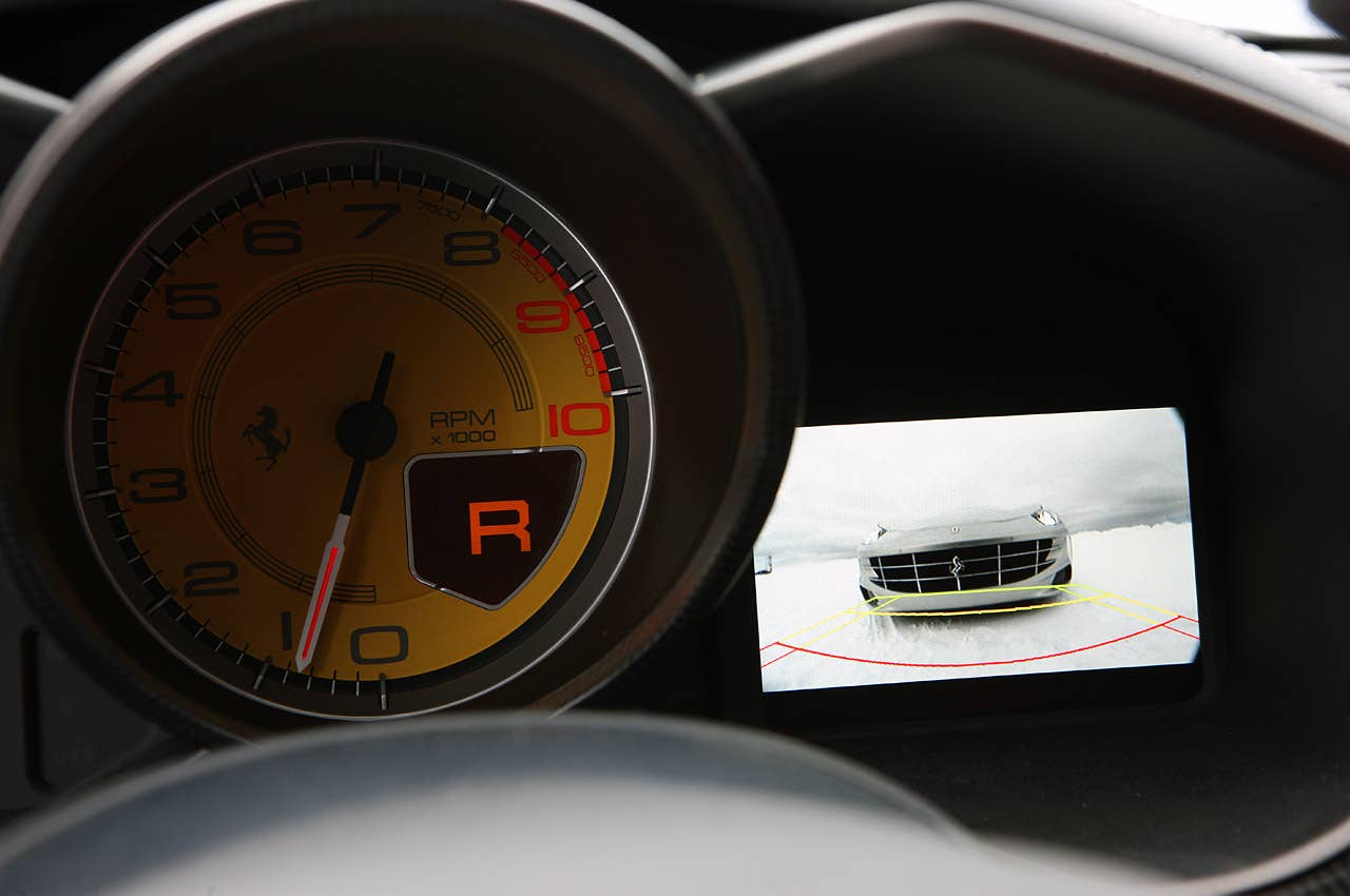 2012 Ferrari FF rear view camera