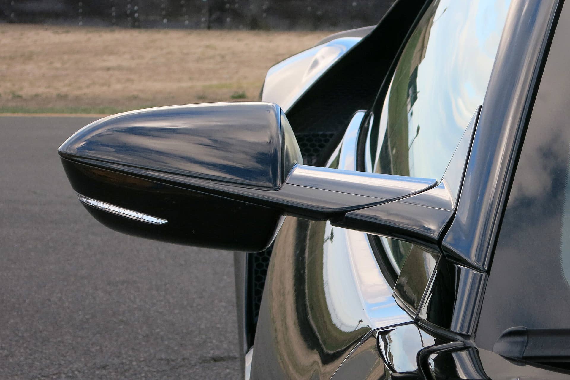 2017 Acura NSX side mirror
