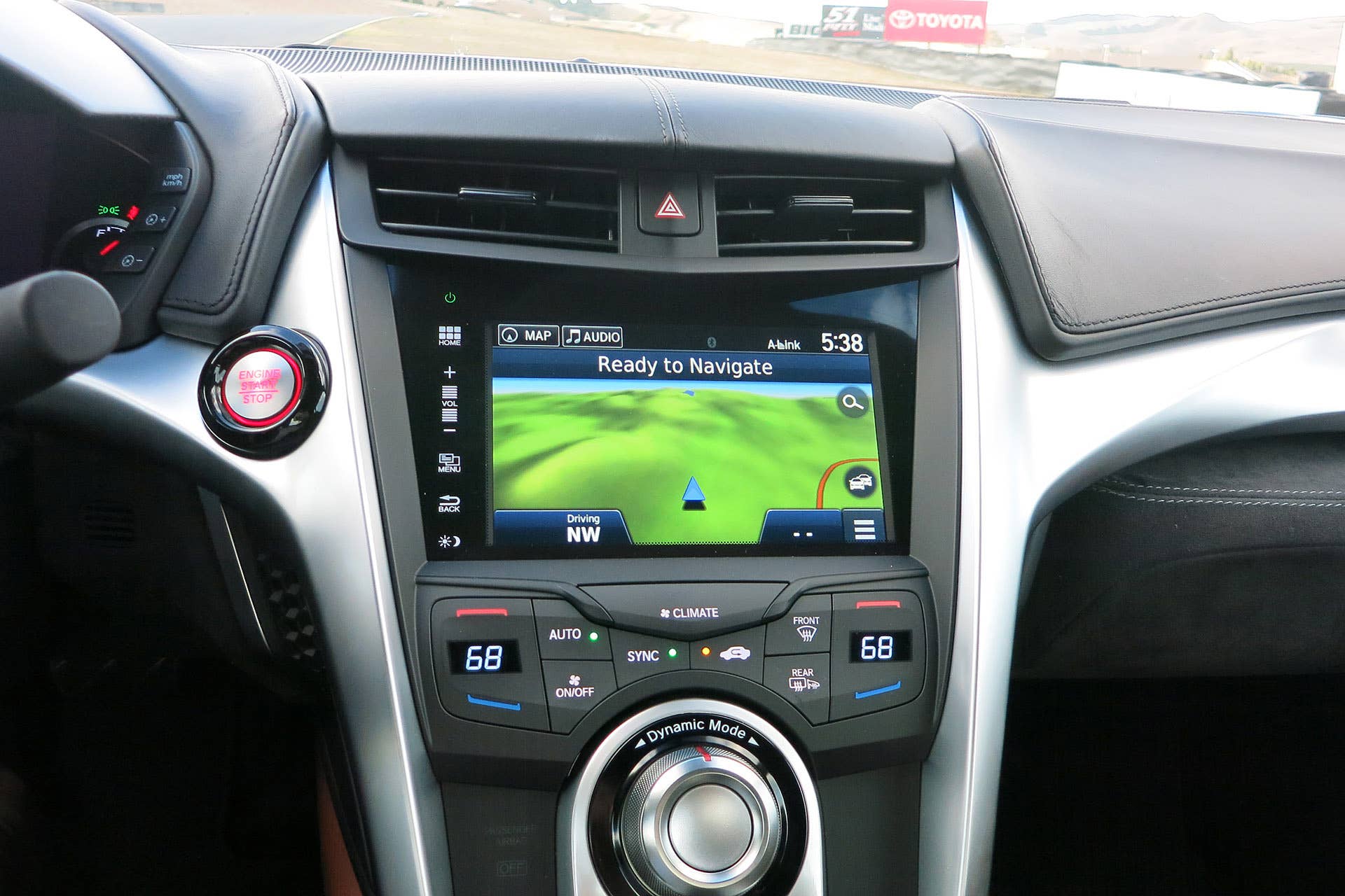 2017 Acura NSX infotainment system