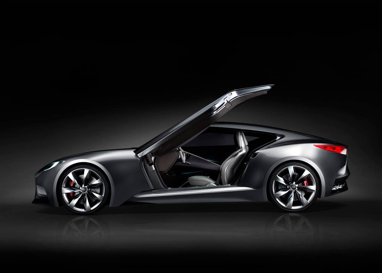 Hyundai HND-9 Concept doors open