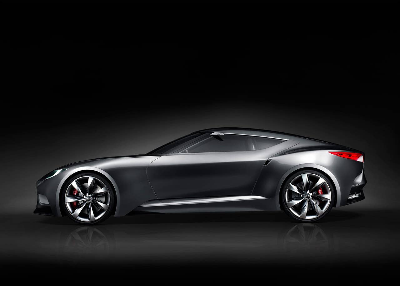 Hyundai HND-9 Concept side
