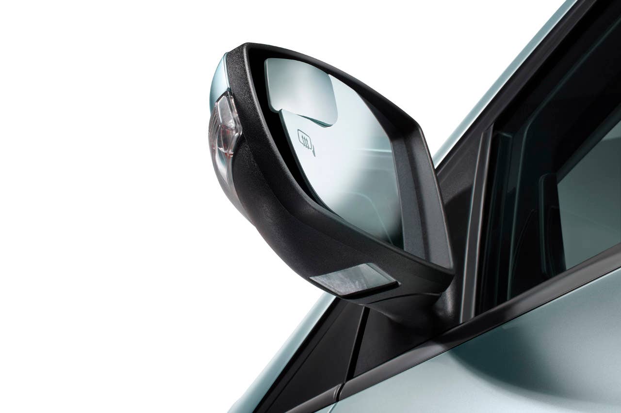 Ford Focus Electric mirror