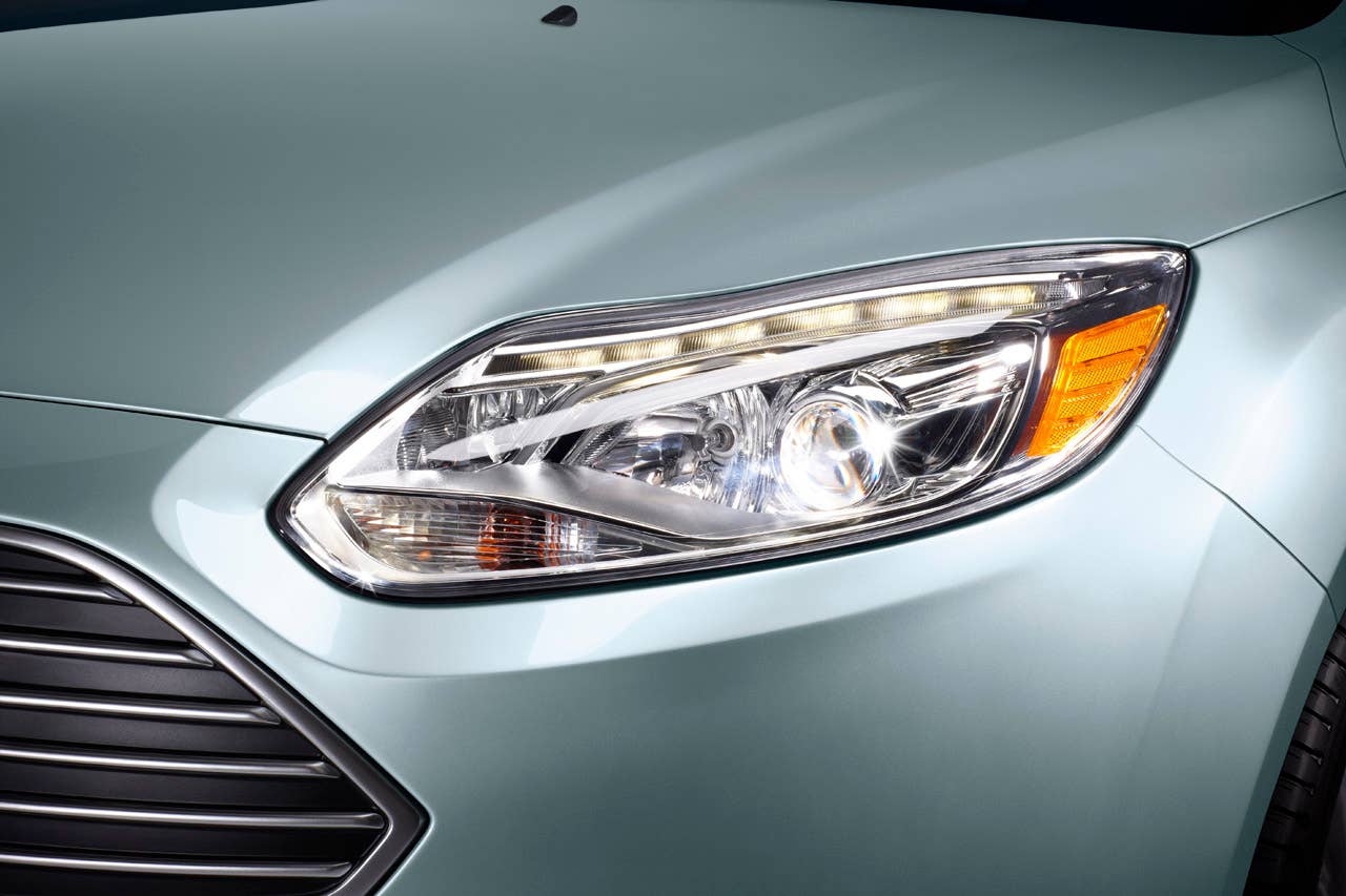 Ford Focus Electric headlamp