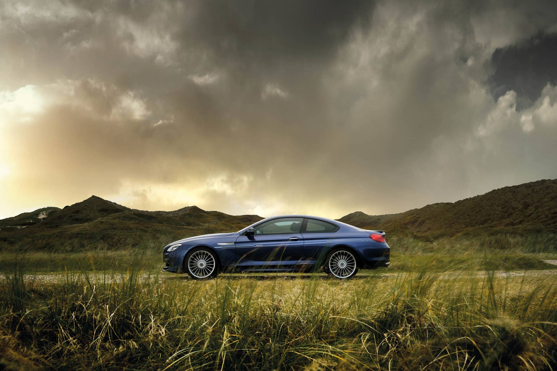 2016 BMW Alpina B6 Bi-Turbo coupe profile
