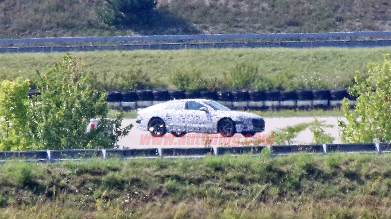 2018 Audi A7 Spy Shot Side Exterior