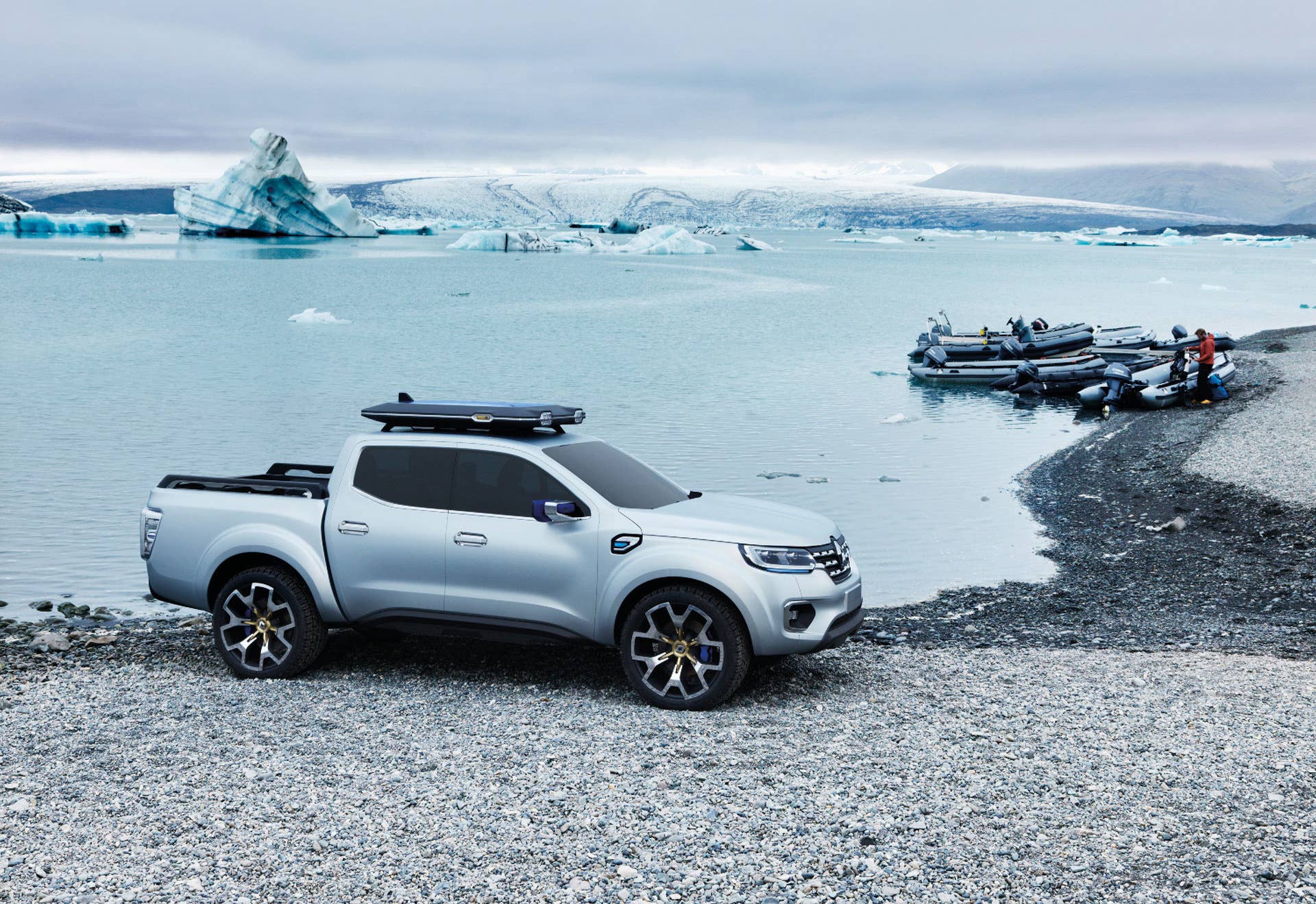ice water renault concept alaskan pickup