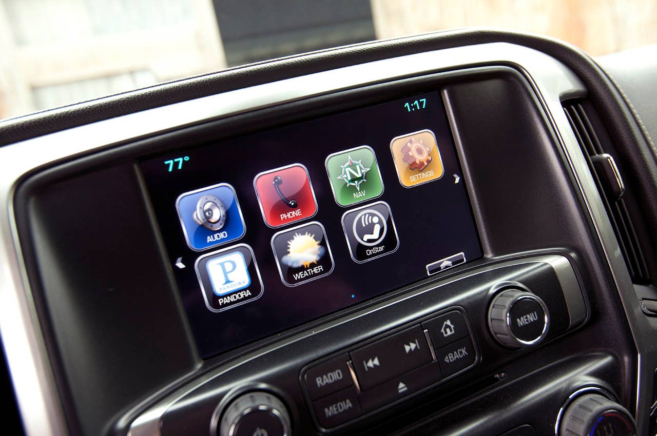 2014 Chevrolet Silverado infotainment system