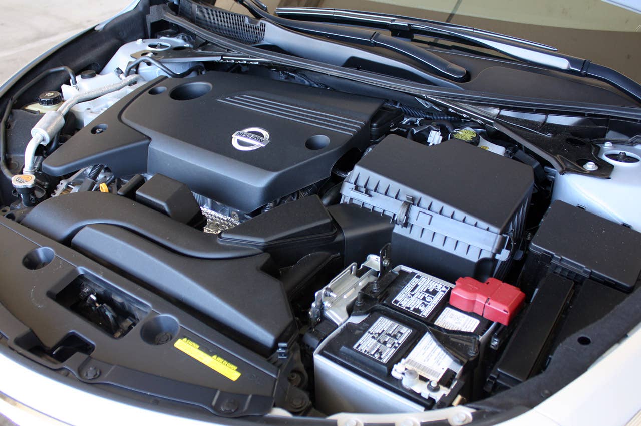2013 Nissan Altima engine