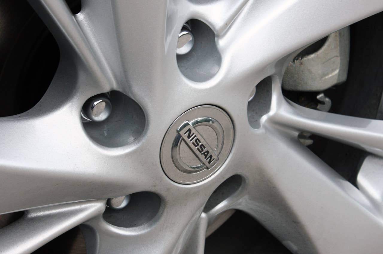 2013 Nissan Altima wheel detail