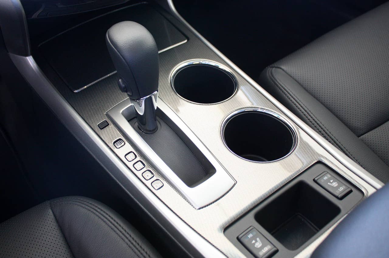 2013 Nissan Altima shifter