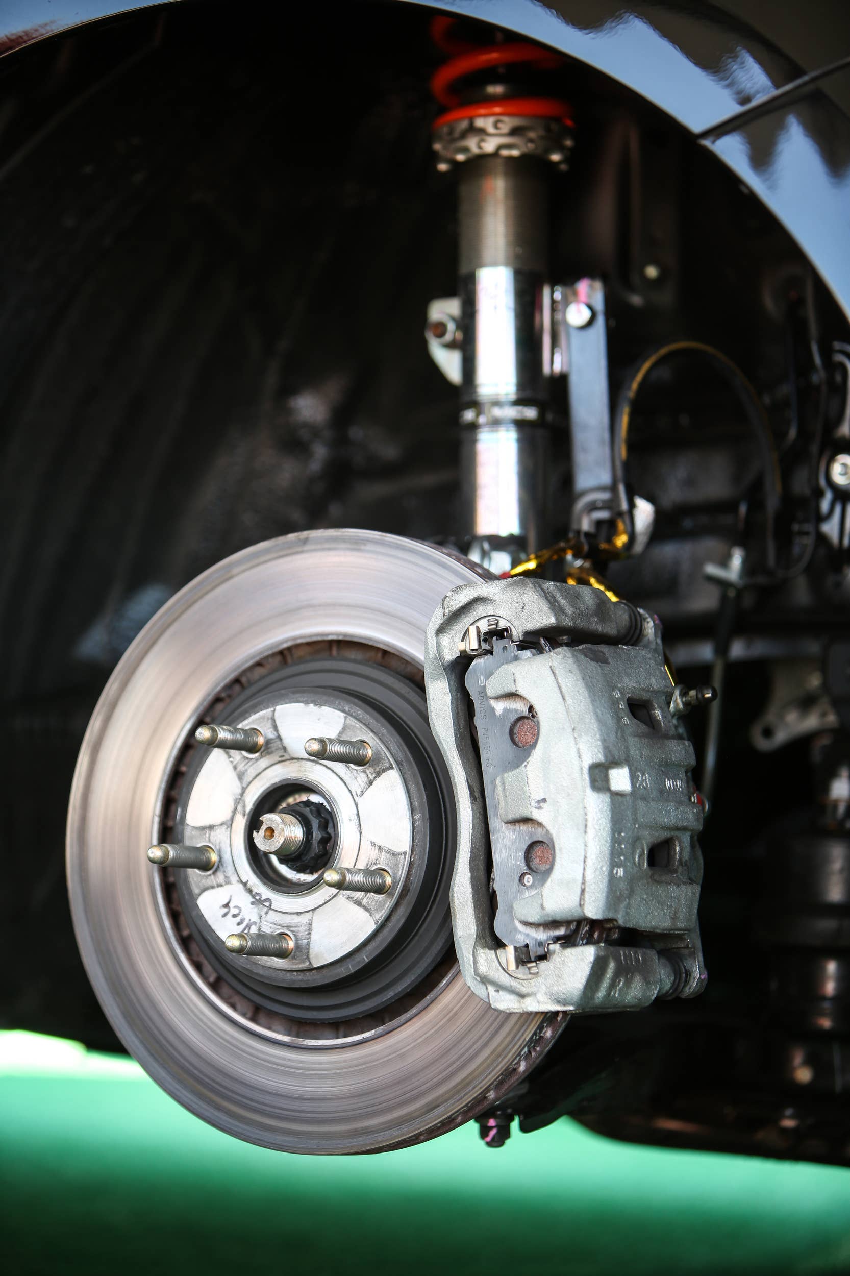 Toyota Sienna R-Tuned Concept brake