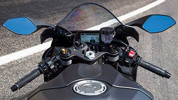 2016 Yamaha YZF-R1S