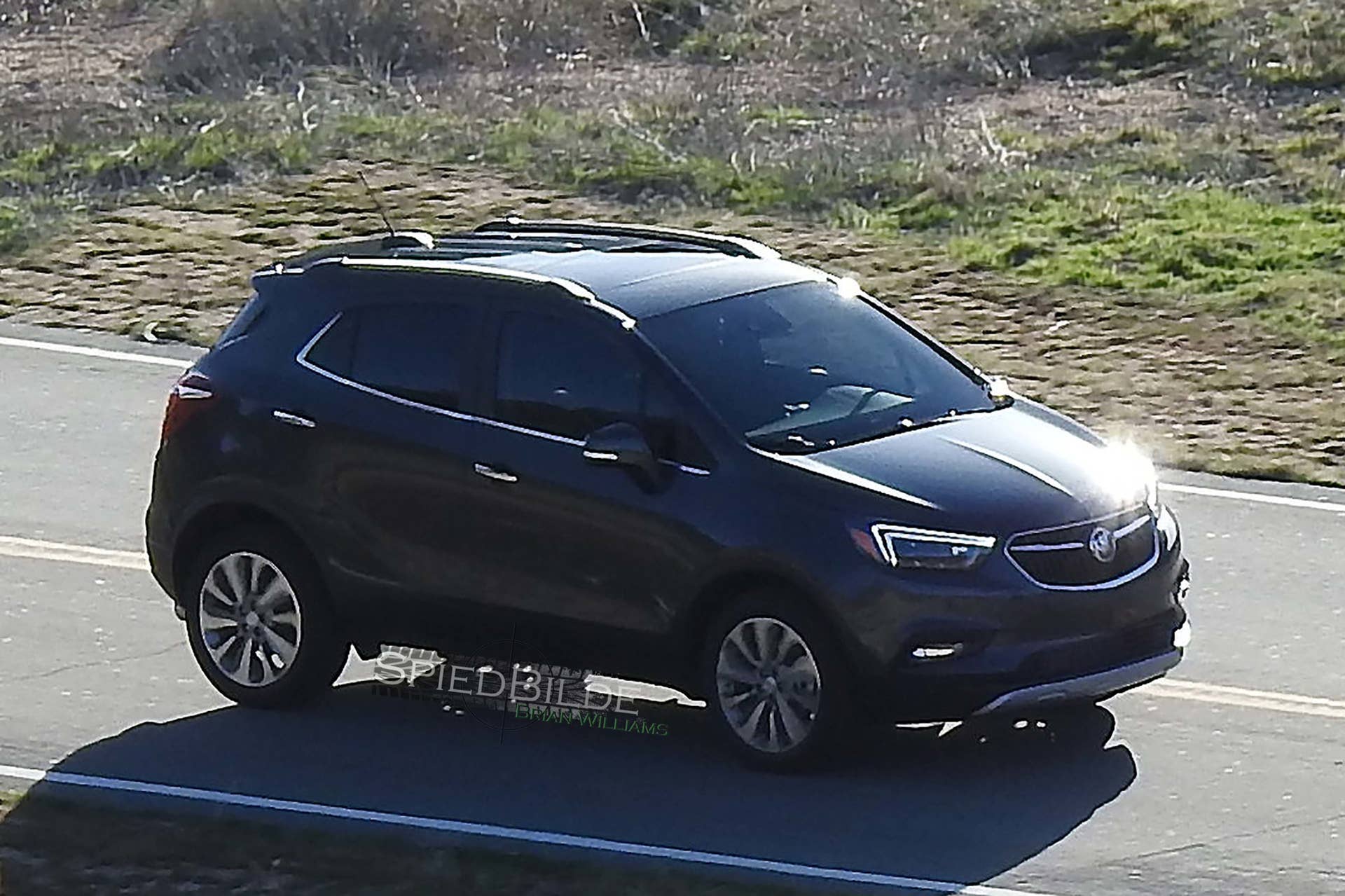 2017 buick encore driving